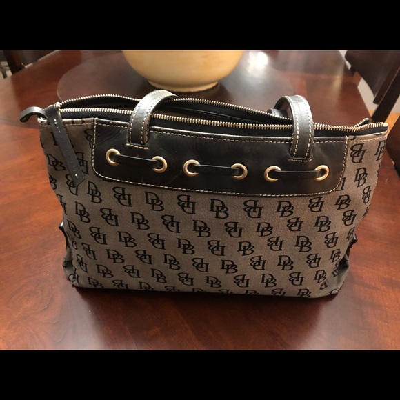 Handbag - Picture 3 of 7